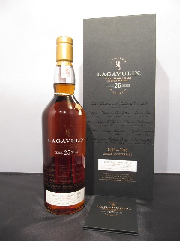 Lagavulin 25 J. - limited bottling 200th Anniv. - 51,7 %
