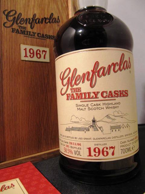 Glenfarclas 1967 " The family casks " - bot. 2006 - only 181 bot.