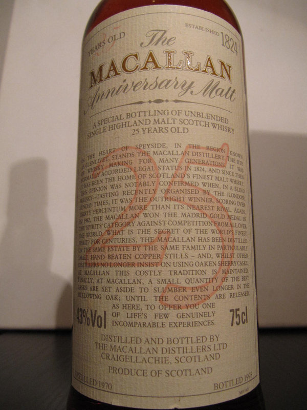 Macallan 1970 -- Anniversary Malt  -- bot. 1995 in 75 cl  --  TOP !!